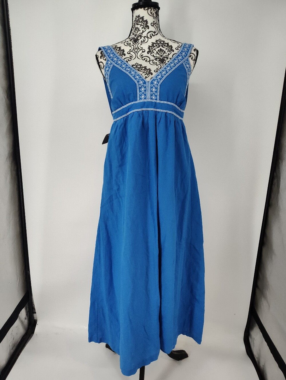 J. Crew Women's Blue Eyelet Maxi Dress Size Medium